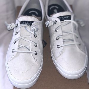 Sperry crest Vibe Linen